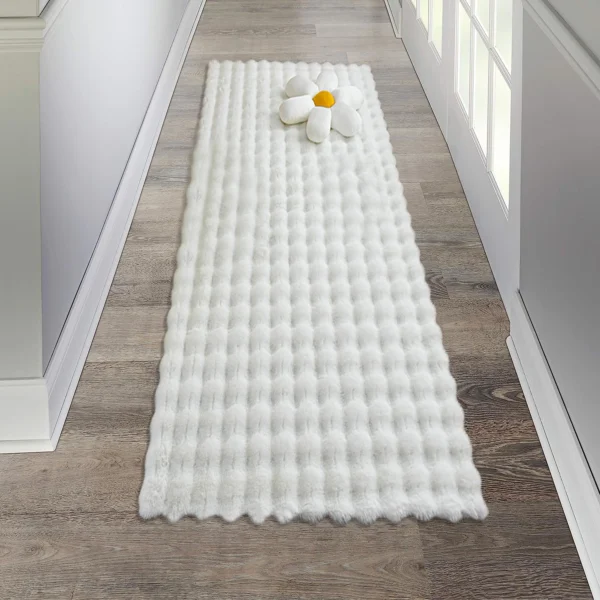 Rabbit fur rug is soft, thick, non-slip, waterproof, machine washable, perfect for living room and bedroom.