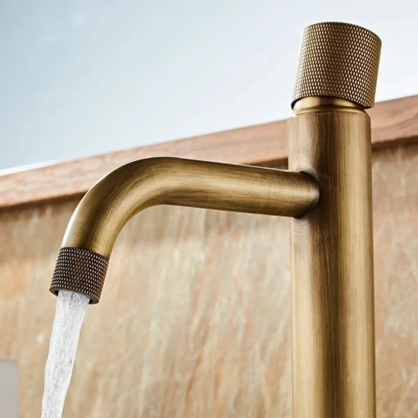 Basin Faucets Antique Bronze Bathroom Faucet Hot & Cold Brass Bathroom Sink Faucet