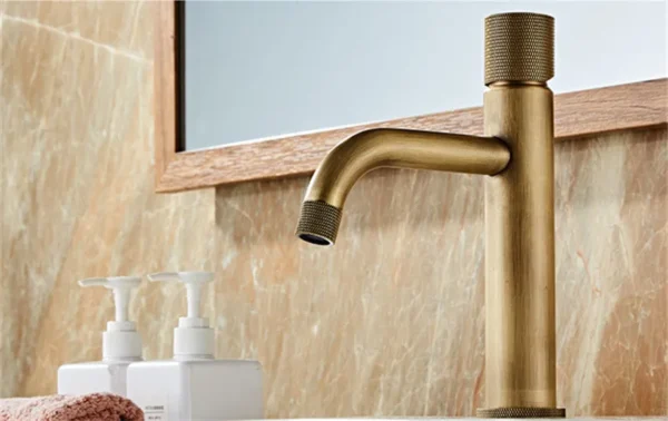 Basin Faucets Antique Bronze Bathroom Faucet Hot & Cold Brass Bathroom Sink Faucet