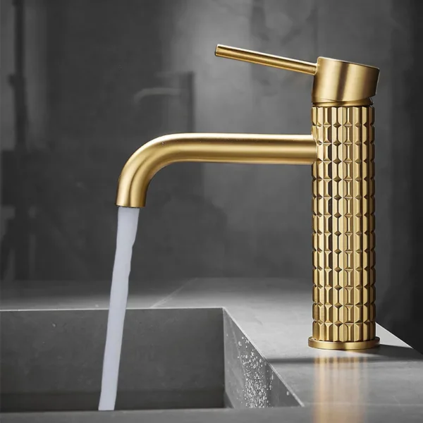 Brush Gold Basin Faucet Chrome Hot and Cold Mixers Wash Basin Faucet Taps Black Basin Faucets