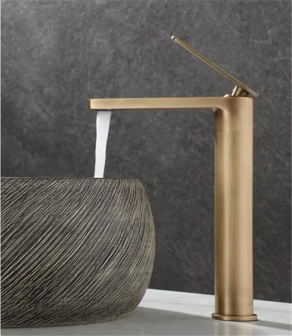 Basin Faucets Antique Bronze Bathroom Faucet Hot & Cold Brass Bathroom Sink Faucet Deck Mounted Lavotory Faucet  Mixer Water Tap
