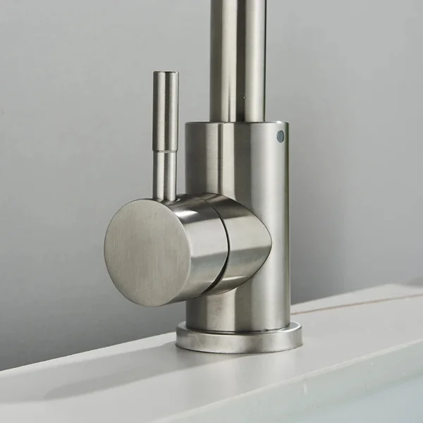 Bathroom Basin Faucet Hot and Cold Wash Mixer Faucet 360 Rotating Sink Faucet Bathroom Single Handle Faucet 304 Stainless Steel