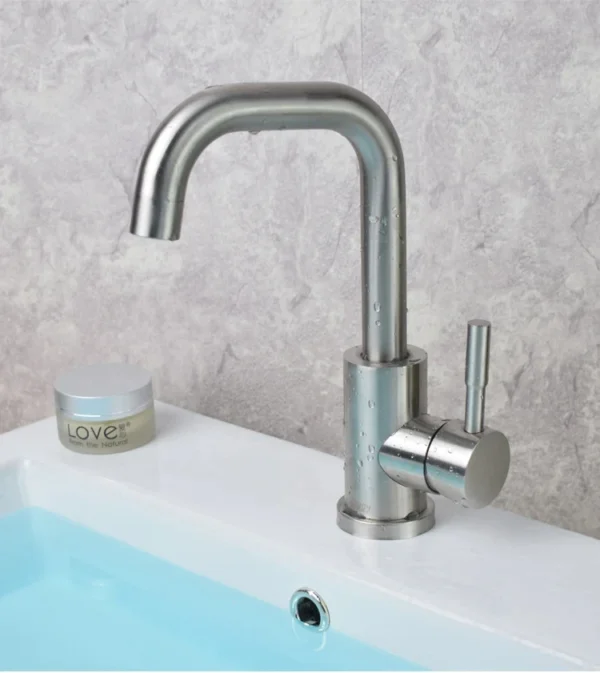Bathroom Basin Faucet Hot and Cold Wash Mixer Faucet 360 Rotating Sink Faucet Bathroom Single Handle Faucet 304 Stainless Steel