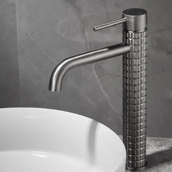 Brush Gold Basin Faucet Chrome Hot and Cold Mixers Wash Basin Faucet Taps Black Basin Faucets