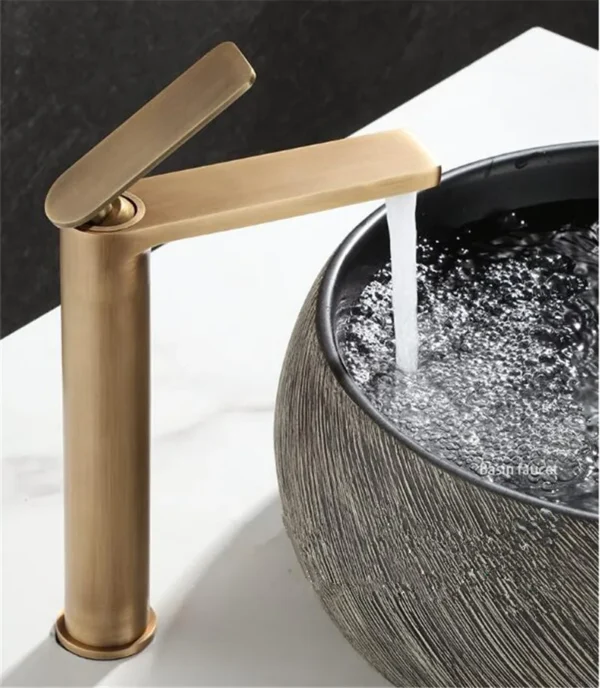Basin Faucets Antique Bronze Bathroom Faucet Hot & Cold Brass Bathroom Sink Faucet Deck Mounted Lavotory Faucet  Mixer Water Tap