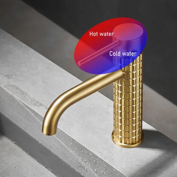 Brush Gold Basin Faucet Chrome Hot and Cold Mixers Wash Basin Faucet Taps Black Basin Faucets