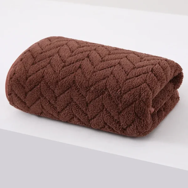 High Quality Thick Coral Velvet Bath Towels, Soft and Absorbent Towels